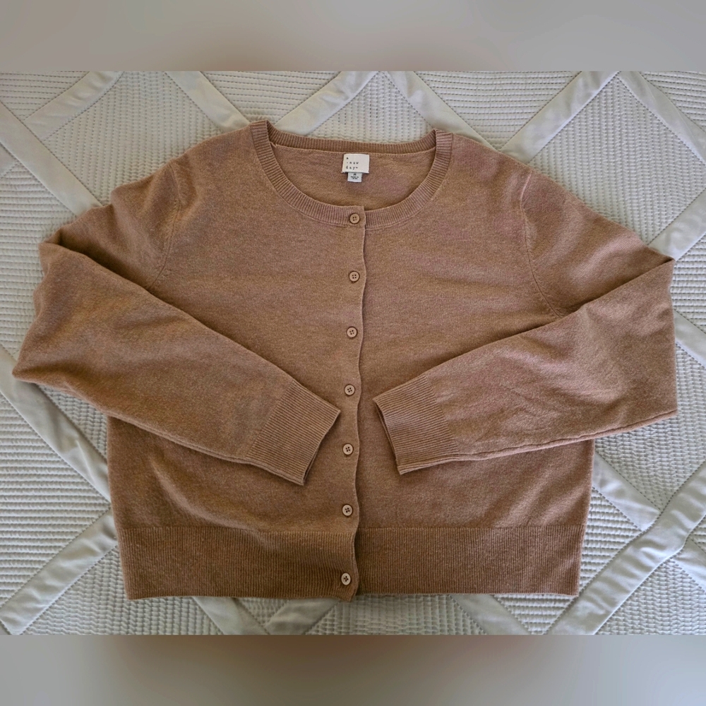 Crew Neck Button up Cardigan